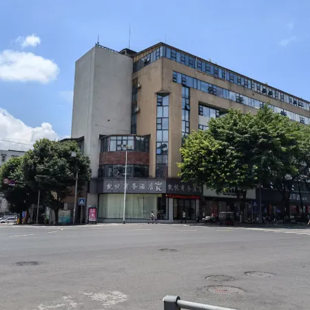 Kaiyue Business Hotel
