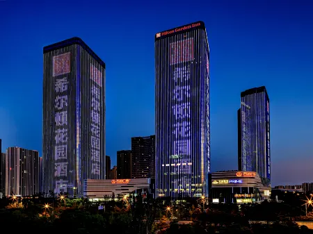 Hilton Garden Inn Taiyuan Binhe Отели рядом с достопримечательностью «Shanxi University of Finance & Economics Huashang College»