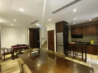 Longmen Nankun Mountain Residence Hot Springs Villa Miaoshe Homestay