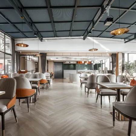The Fili Hotel, God of Wealth