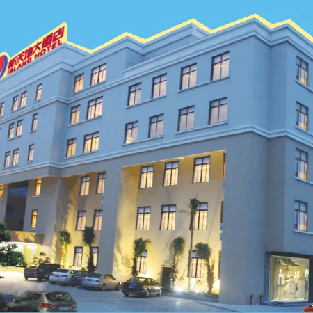 Island Hotel