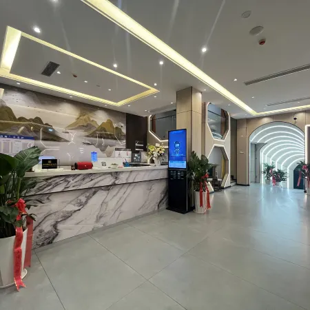 Jin Yuan Grand Hotel