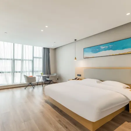 Homeinn Superior Cloud Hotel (Anqing Huaining County Wanhe Road Gaobin Building)