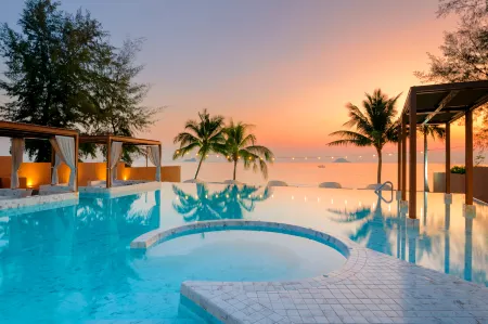 Best Western Plus Carapace Hotel Hua Hin Отели рядом с достопримечательностью «Sai Noi Beach»