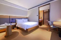 JI Hotel (Shanghai Xinhua Hospital) Hotels near Jiangpu Park