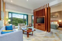 Stone Forest International Hotel Hotels in Qujing