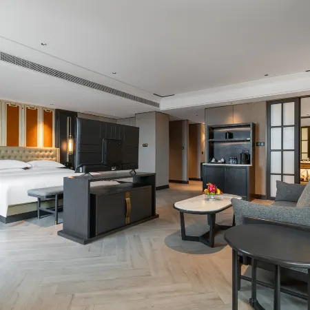 Winner International Hotel