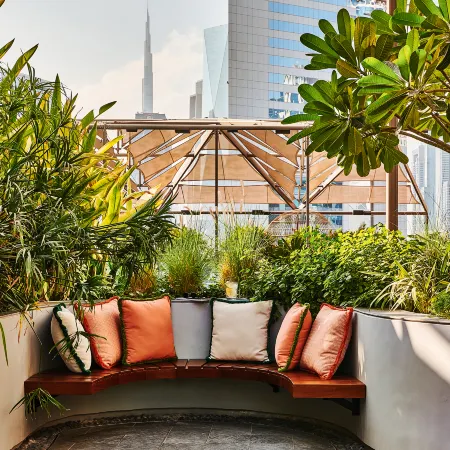 25Hours Hotel Dubai One Central Отели рядом с достопримечательностью «Эмирейтс-Тауэрс»