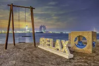 Radisson Blu Hotel and Resort Abu Dhabi Corniche - Beach