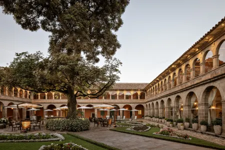 Monasterio, A Belmond Hotel, Cusco Отели рядом с достопримечательностью «Двенадцатиугольный камень»