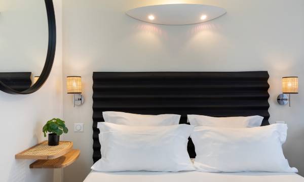 Hotel Chromatics by HappyCulture