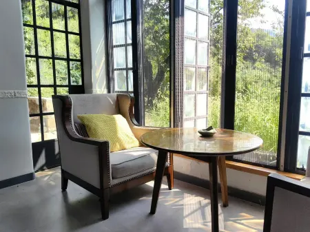 Shuiyunjian Tonglinshan Guesthouse Отели в г. Унин