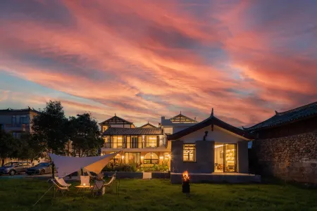 HOMESTAYPeshaguzhendian) Отели рядом с достопримечательностью «Wenbi Reservoir»