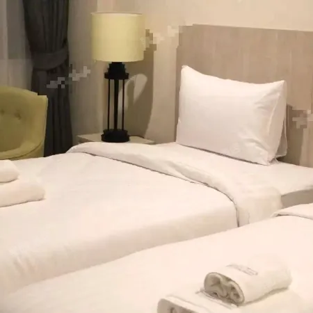 New le taihua business hotel (formerly purvis business hotel)