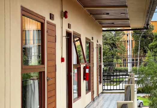 타창 에어포트 호텔 로비