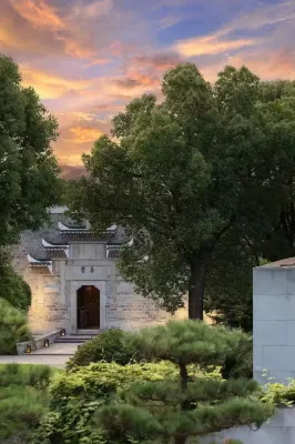 Amanyangyun Hotels near Xinqiao Railway Station