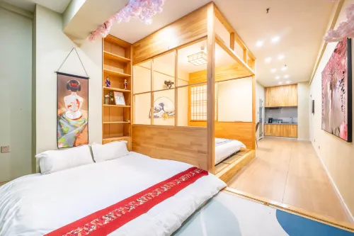 Dandong Aishang Cinema-style Holiday Apartment
