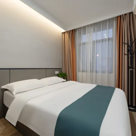Siheyuan Bed and Breakfast Hotels in Zigui