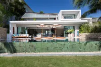 Solaris 3-Bedroom Beachfront Villa in Koh Samui 차웽노이 비치 호텔