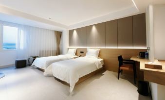 Qiran Business Hotel (Datong Yuxi Toll Station)