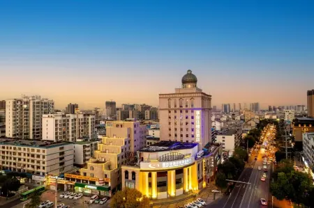 Xiangsujia Boutique B&B Hotel (Shangqiu High-speed Railway Station) Отели рядом с достопримечательностью «Jinshiji Square»