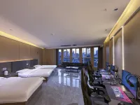 Star North Esports Hotel