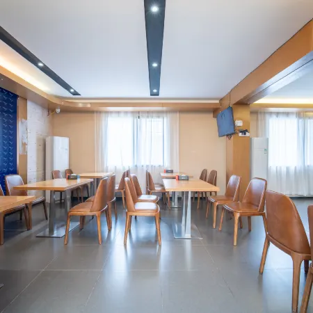 Yeste Hotel (Leye)