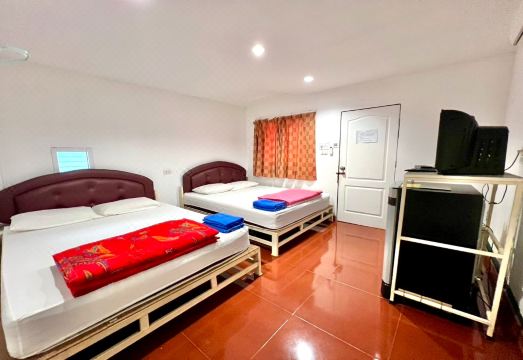 3. 찰랄라이 리조트..