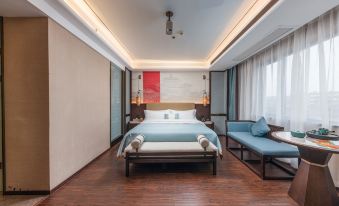 TILL BRIGHT Hotel (Huarong Zhuangyuan Lake Ecological Wetland Park)