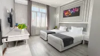 Moffah Grand Hotel