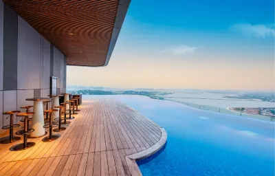 A La Carte Ha Long Bay Managed by TASECO Các khách sạn gần Valley Beach Club - beach