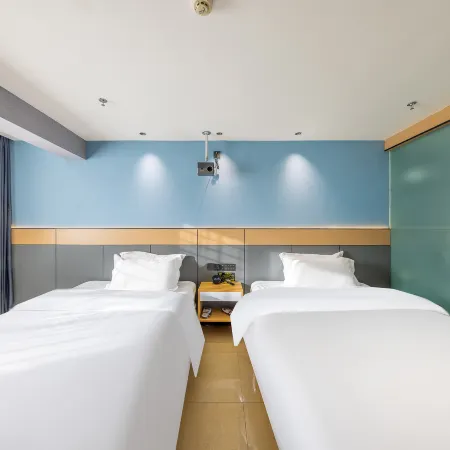 Yunji Smart Hotel (Xining Railway Station Branch)