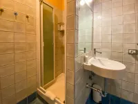 Fetta di Limone Apartment with AC and Patio Hotels in Monterosso al Mare
