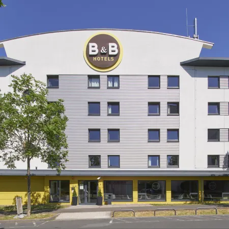 B&B HOTEL Frankfurt-Niederrad Отели рядом с достопримечательностью «Нидеррад»