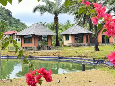 Nature Resort Hotels near Kapalai