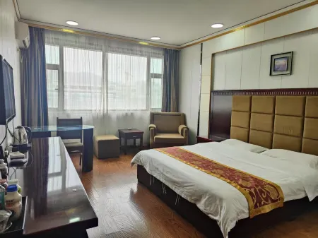 Hezheng Lanhe Hotel Отели в г. Хэчжен