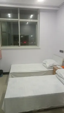 Yutian Chunyong Inn Отели в г. Юйтянь