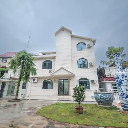 Yaobian Xiaolu Homestay (Ancient Kiln Folklore Expo Area China Ceramics Museum)