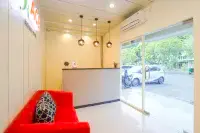 هوتل أو رنغكوت نير آيتيسٕسورابايا فورمرلي آس بيزنس هوتل فنادق في Sukolilo