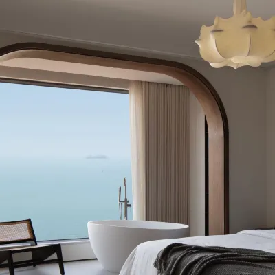Sea under the eaves Hotels near Blue Tears Viewing Point (Along the Coast of 68 Town Monkey Research Island)