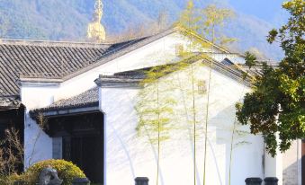 Blossom House Jiuhua Mountain