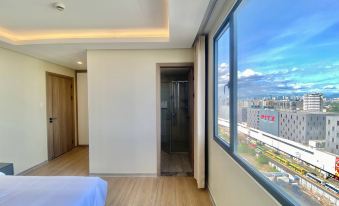 City Center Executive Hotel(Manila Airport and PITX)