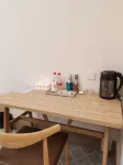 Yiru Homestay (Zhouzuling Yaowangdong Wellness Town Scenic Area) - parking