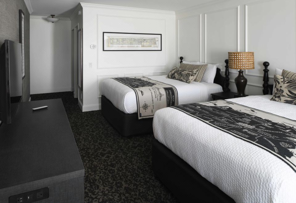 카우 할로우 인 앤드 스위트 주차장