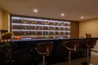 Taoli Liushu Hotel - Gym