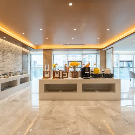 Lavande Hotel (Nanchang Jinxian Wuyue Plaza)