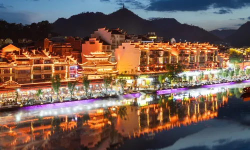 Riverside courtyard of Luan Xiyin mountain, Zhenyuan