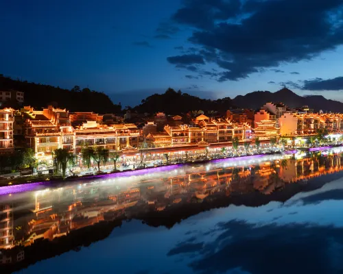 Riverside courtyard of Luan Xiyin mountain, Zhenyuan Hotels in Zhenyuan County