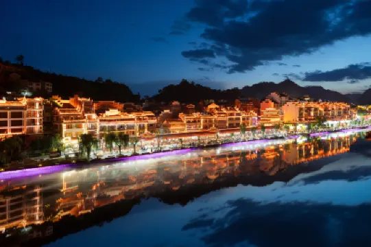 Riverside courtyard of Luan Xiyin mountain, Zhenyuan Hotels near Zhenyuan Exhibition Hall
