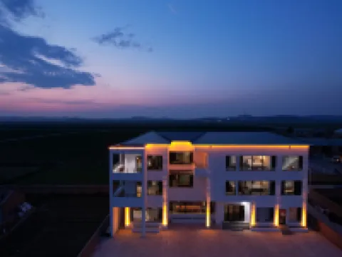 Huishanli-Rewild-Design Guesthouse (Datanzhen) Hoteles en Fengning